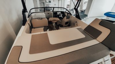 Катер Bayliner VR 5 E