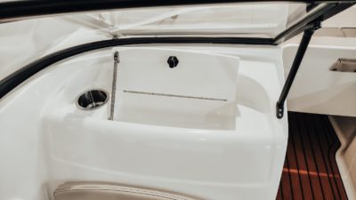 Катер Bayliner VR 5 E