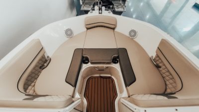 Катер Bayliner VR 5 E