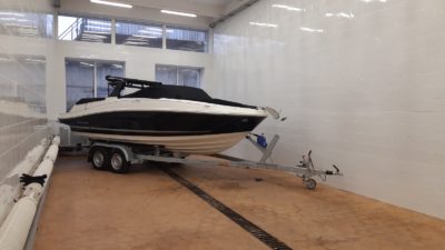 Катер Bayliner в Москве